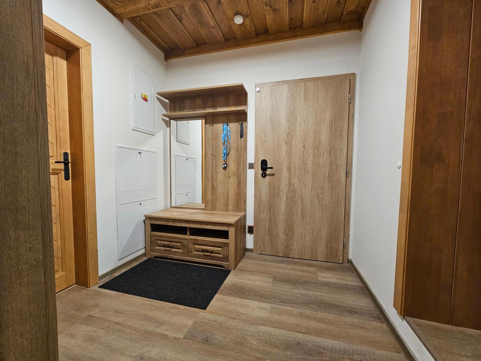 Apartmany Jezerne Velké Karlovice Kamer foto