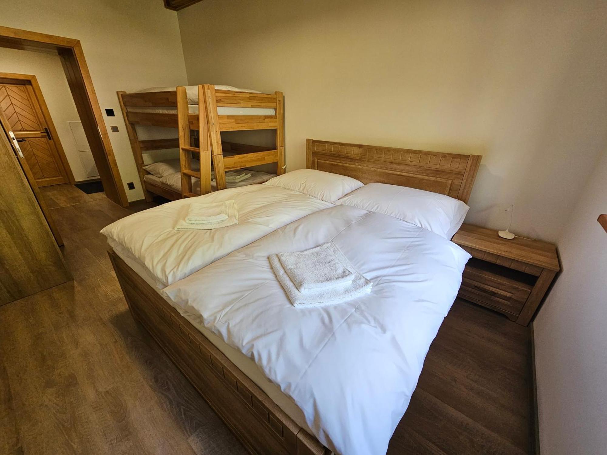 Apartmany Jezerne Velké Karlovice Kamer foto